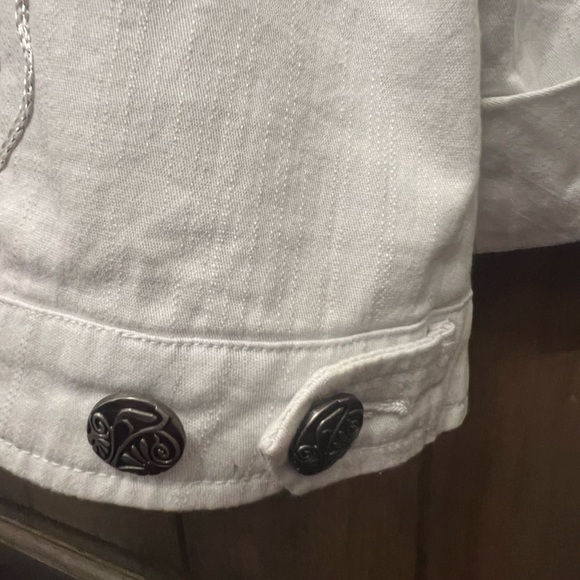 Once Again White 3/4 Sleeve Metal Button Jacket w/metallic Thread Embroidery. L - Picture 9 of 11
